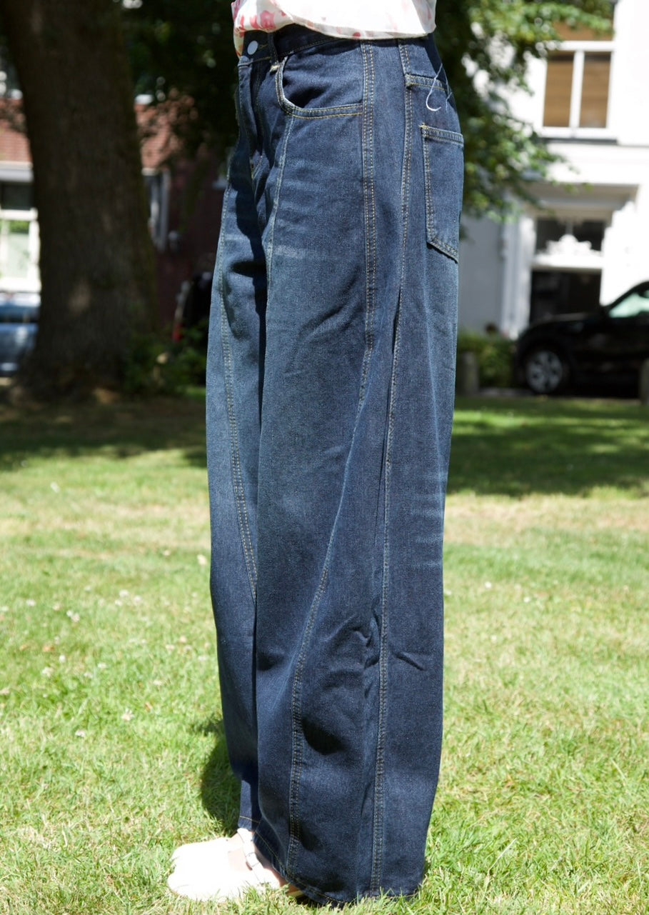 Baggy Jeans - WAITING