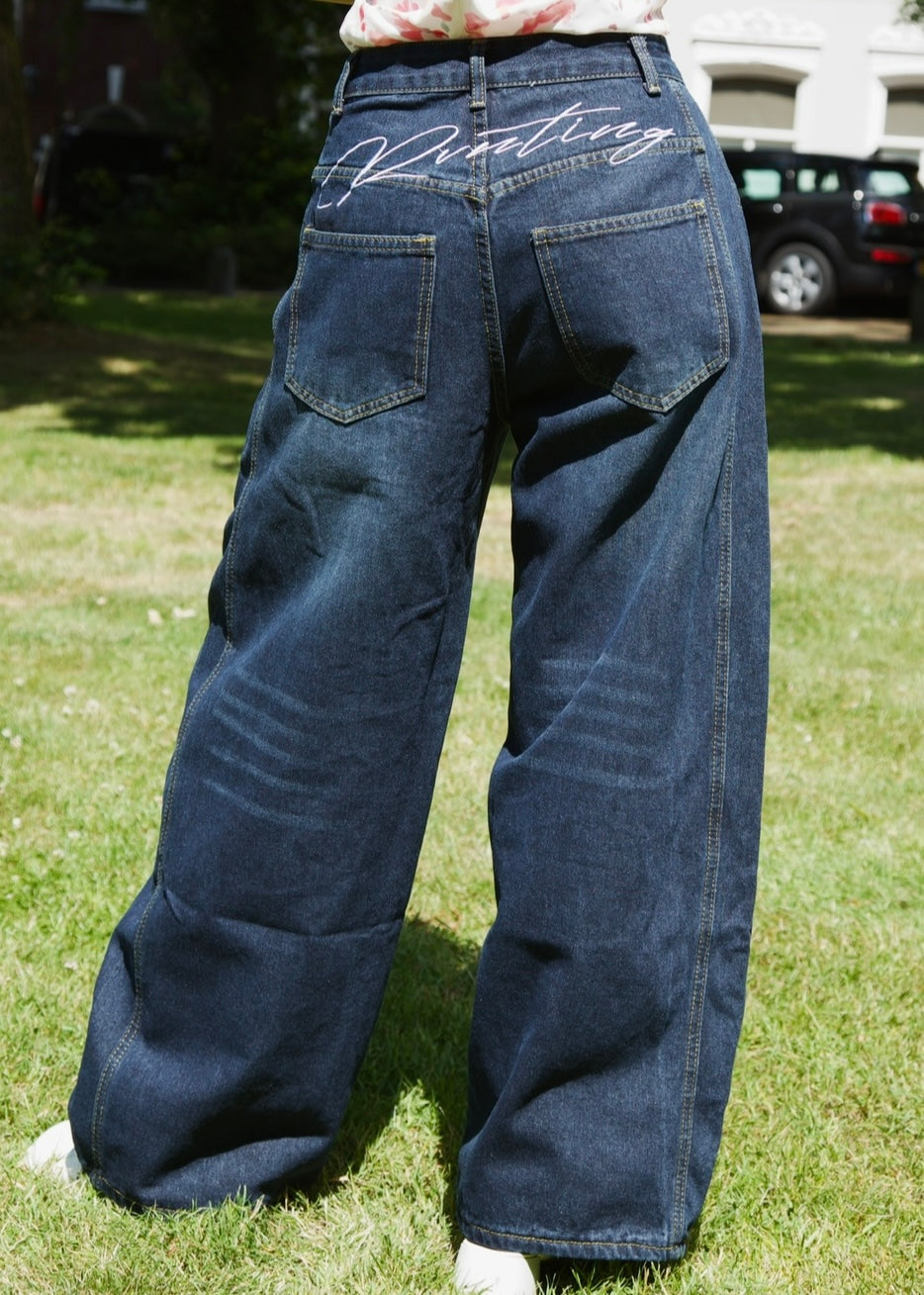 Baggy Jeans - WAITING