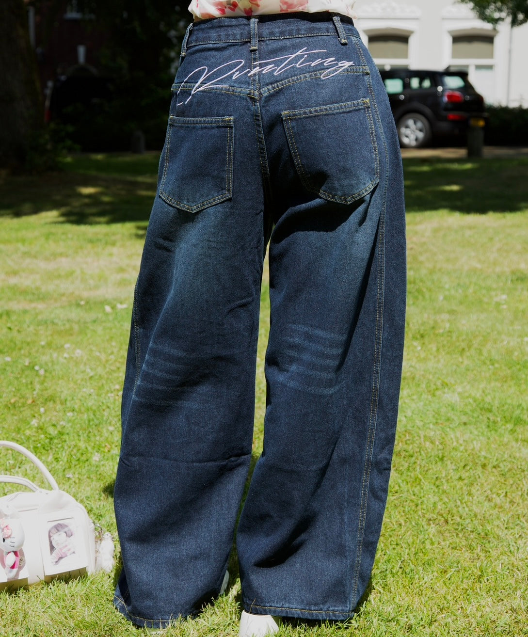 Baggy Jeans - WAITING